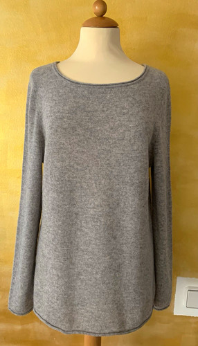 Authentic cashmere 100 - authentic, 100%